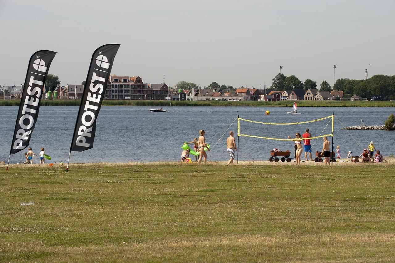 Boothuisje Marina Eemhof Villa Zeewolde Exterior foto